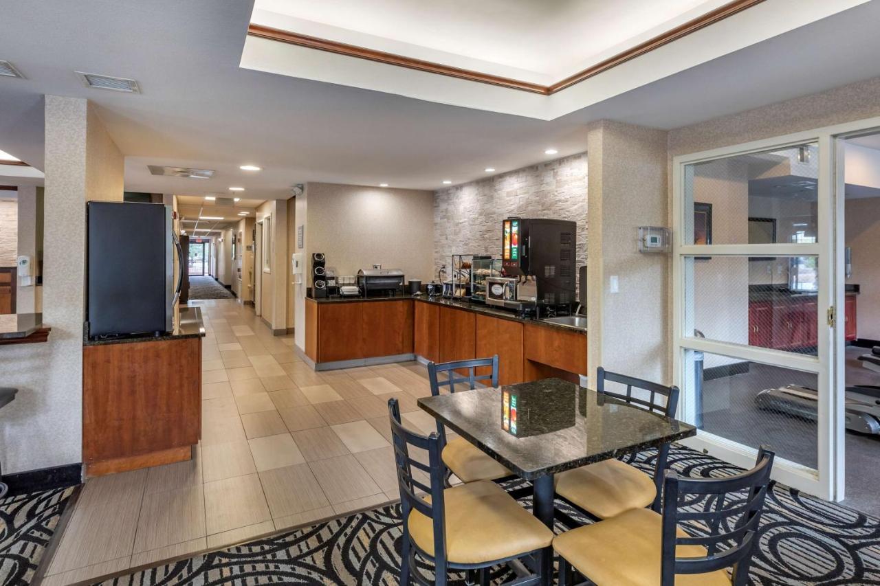 Best Western Plus Boulder Лиусвил Екстериор снимка